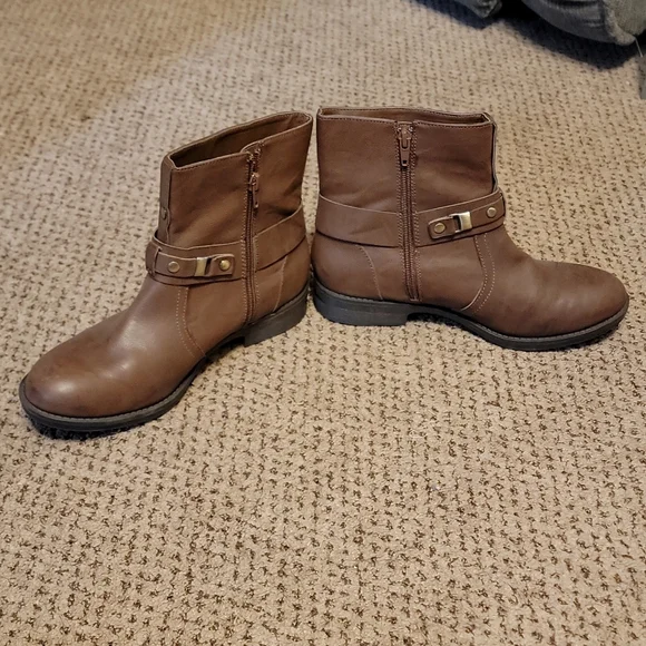 Like New Booties! | Relativity brand | Size 9 - Picture 3 of 6